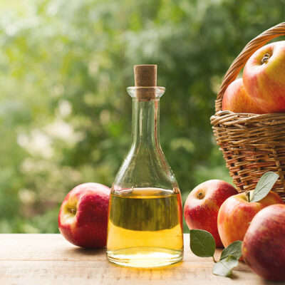 5 Natural Remedies for Fleas and Ticks