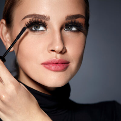 4 Tips to Make Mascara Last Longer