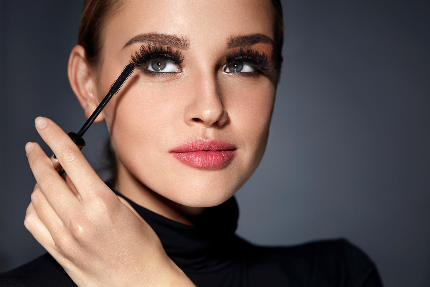 4 Tips to Make Mascara Last Longer
