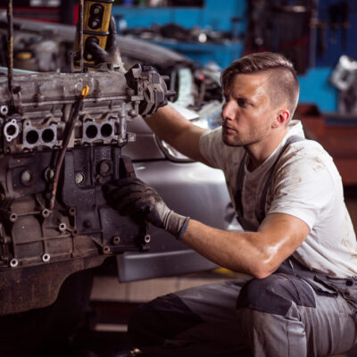 Important Factors to Consider in a Car Mechanic